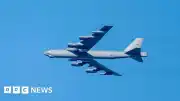 ABD Hava Kuvvetleri'ne Ait B-52 Bombardıman Uçağı Kaliforniya'da Düştü
