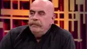 Yönetmen Ezel Akay'dan Gözaltı Sürecine İlişkin İlk Açıklama: 'Evler kiminmiş, olay neden büyümüş...'