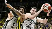 Beşiktaş GAİN, Fenerbahçe Beko deplasmanında galip gelerek seride öne geçti