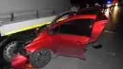 Edirne'de duran tıra çarpan otomobildeki sürücü yaşamını yitirdi