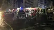 Esenyurt'ta Otomobil ve Motosiklet Çarpıştı: Araçlar Yanarak Kullanılamaz Hale Geldi