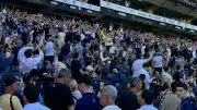 Fenerbahçe Olağanüstü Genel Kurulunda Oy Verme İşlemi Devam Ediyor, Taraftarlar Aziz Yıldırım'a Destek Verdi