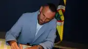 Fenerbahçe'de Vedat Muriqi Dönemi: Deneyimli Golcuyle 3 Yıllık İmza Atıldı