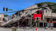 Filipinler'de 7,8'lik Deprem: Can Kaybı 32'ye Yükseldi