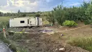 Isparta'da Tur Midibüsünün Şarampole Devrildiği Kazada 5 Kişi Yaşamını Yitirdi