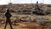İsrailli İşgalciler Batı Şeria'da Su Hattını Tahrip Etti