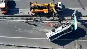 İstanbul'da Midibüs Devrildi: 12 Yaralı