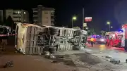 İzmir'de Trafik Kazası: 4 Yaralı