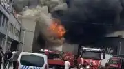 Konya'da Yatak Fabrikasında Çıkan Yangında Bir İtfaiye Eri Yaralandı