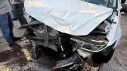 Muş Kent Merkezinde Zincirleme Trafik Kazası: 3 Araç Hasar Aldı