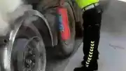 Şanlıurfa'da Alev Alan Yakıt Tankeri Jandarma Tarafından Söndürüldü