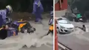 İstanbul Çekmeköy'de Şiddetli Sağanak: Motokuryeler Sel Sularına Kapıldı