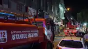 Küçükçekmece'de İş Merkezinde Yangın: 4 İş Yerinde Hasar Meydana Geldi