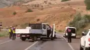 Sivas Divriği'de Şerit İhlali İddiasıyla Meydana Gelen Kazada 1 Ölü, 2 Yaralı