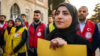 15 Nisan Çarşamba okullarda grev mi var? Öğretmenler neden grev yapıyor?