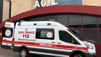 Ataşehir'de ortaokul kantininde zehirlenme iddiası; 26 öğrenci hastaneye kaldırıldı