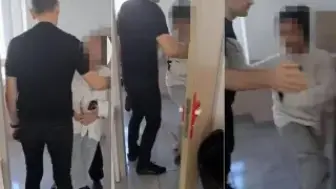 Derste Veli Terörü: Öğretmene Hakaretler Kamerada