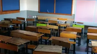 Okullarda Güvenlik İçin Velilerden 'Saldırı Faturası' İddiası