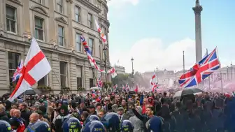Londra'da Yüksek Gerilim: Polis, Aşırı Sağ ve Filistin Destekçisi Gösterilere Hazırlanıyor