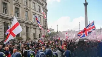 Londra'da Yüksek Gerilim: Polis, Aşırı Sağ ve Filistin Destekçisi Gösterilere Hazırlanıyor