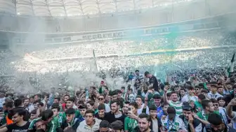 Bursaspor'un Borcu Tek İmzada Yaklaşık 700 Milyon TL Azaldı