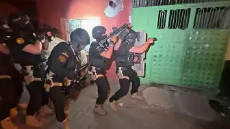 Adana'da DEAŞ'a Yönelik Operasyonda 16 Şüpheli Gözaltına Alındı