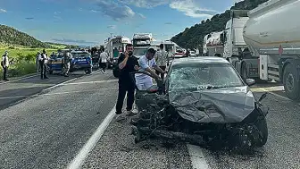Adıyaman'da Trafik Kazası: 3 Kişi Hayatını Kaybetti, 4 Kişi Yaralandı