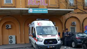 Amcasının kullandığı otomobilin altında kalan bebek hayatını kaybetti