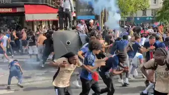 Arsenal'in Golü Paris'te Gerginliğe Neden Oldu