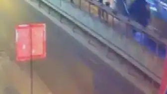 Avcılar'da Zincirleme Kaza: 1'i Ağır 4 Yaralı, Alkollü Sürücü Gözaltına Alındı