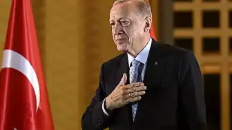 Cumhurbaşkanı Erdoğan'dan Yeni Siyasi Geçişler Sinyali: 'Aramıza Katılacak Yeni Arkadaşlar Olabilir'