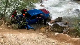 Giresun'da Trafik Kazası: 2 Kişi Hayatını Kaybetti, 1 Yaralı