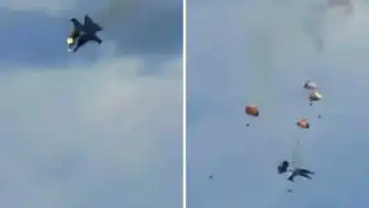 Gösteri sırasında savaş jetleri havada çarpıştı: 4 pilot kurtuldu