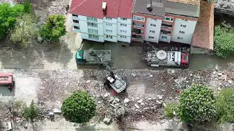 İş Makinesi Operatörü M.Ç., Selde 30'dan Fazla Kişiyi Kurtardı