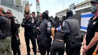 İsrail, Gazze'ye Giden Filo Mensuplarını Sınır Dışı Etti