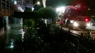Kocaeli'nin Karamürsel İlçesinde Şiddetli Sağanak: Su Baskınları Yaşandı