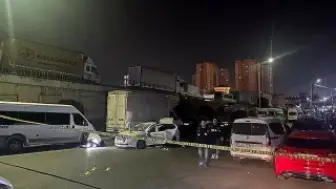 Küçükçekmece'de Dur İhtarına Uymayan Otomobil Kovalamacası: 1 Polis Memuru Yaralandı