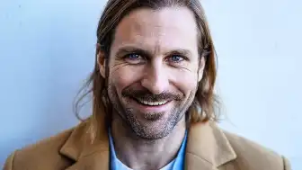 Netflix Oyuncusu Stewart McLean'ın Cansız Bedenine Ulaşıldı, Cinayet Şüphesiyle Soruşturma Başlatıldı