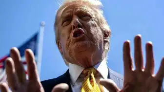 Trump: İran'a daha iyi teklif sunulmazsa sert vurulacak