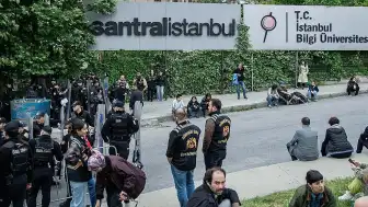 Türkiye'de Üniversite Tartışması: Bilgi Üniversitesi'nin Kapatılması ve Sonraki İptal Kararı