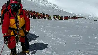 Tyler Andrews'tan Everest'te Yeni Hız Rekoru