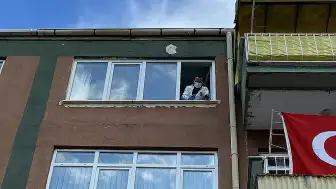 1,5 yaşındaki Ebrar, 5. kattan düşerek hayatını kaybetti
