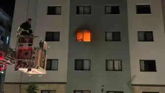 Adıyaman'da binada çıkan yangın: 2 kişi dumandan etkilendi
