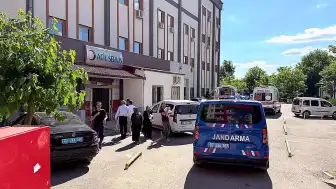 Adıyaman'da Kuzeninin Vurduğu Şahıs Hastaneye Kaldırıldı