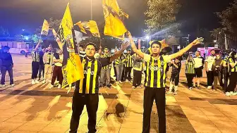 Aziz Yıldırım'ın Fenerbahçe Başkanlığına Seçilmesi Düzce'de Kutlandı