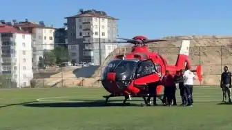 Bacağı Kırılan 76 Yaşındaki H.Ö. Ambulans Helikopterle Malatya'ya Nakledildi