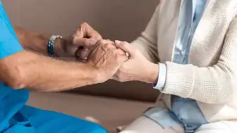 Beyin Cerrahisi Uzmanı Prof. Dr. Ali Zırh: "Ses dalgalarıyla titremeye son"