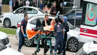 Bursa'da Trafik Tartışması Sonucu 5 Kişi Gözaltına Alındı, 1 Polis Memuru Yaralandı