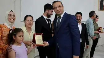 Cizre'de "7'den 70'e Okuyan Cizre" Projesi Kapsamında Ödül Töreni Düzenlendi