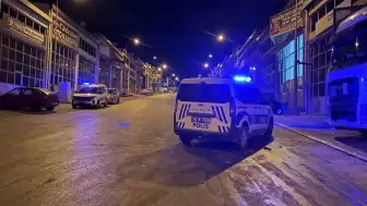 Çorum Sanayi Sitesi'nde İş Yerinde Bıçaklı Kavga: 2 Yaralı